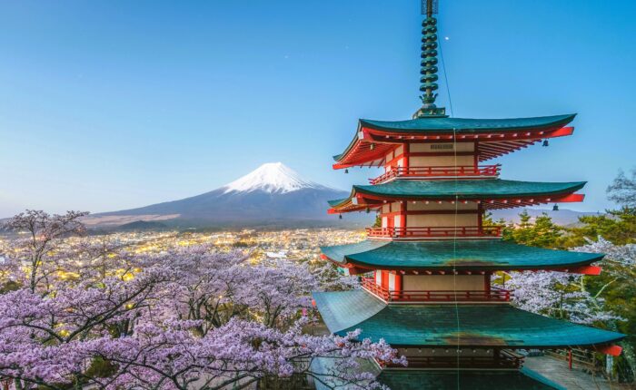 Japan Tourist Visa process for Indian travelers with Mount Fuji and Chureito Pagoda view