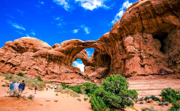 East Coast vs West Coast USA travel experiences and scenic landscapes