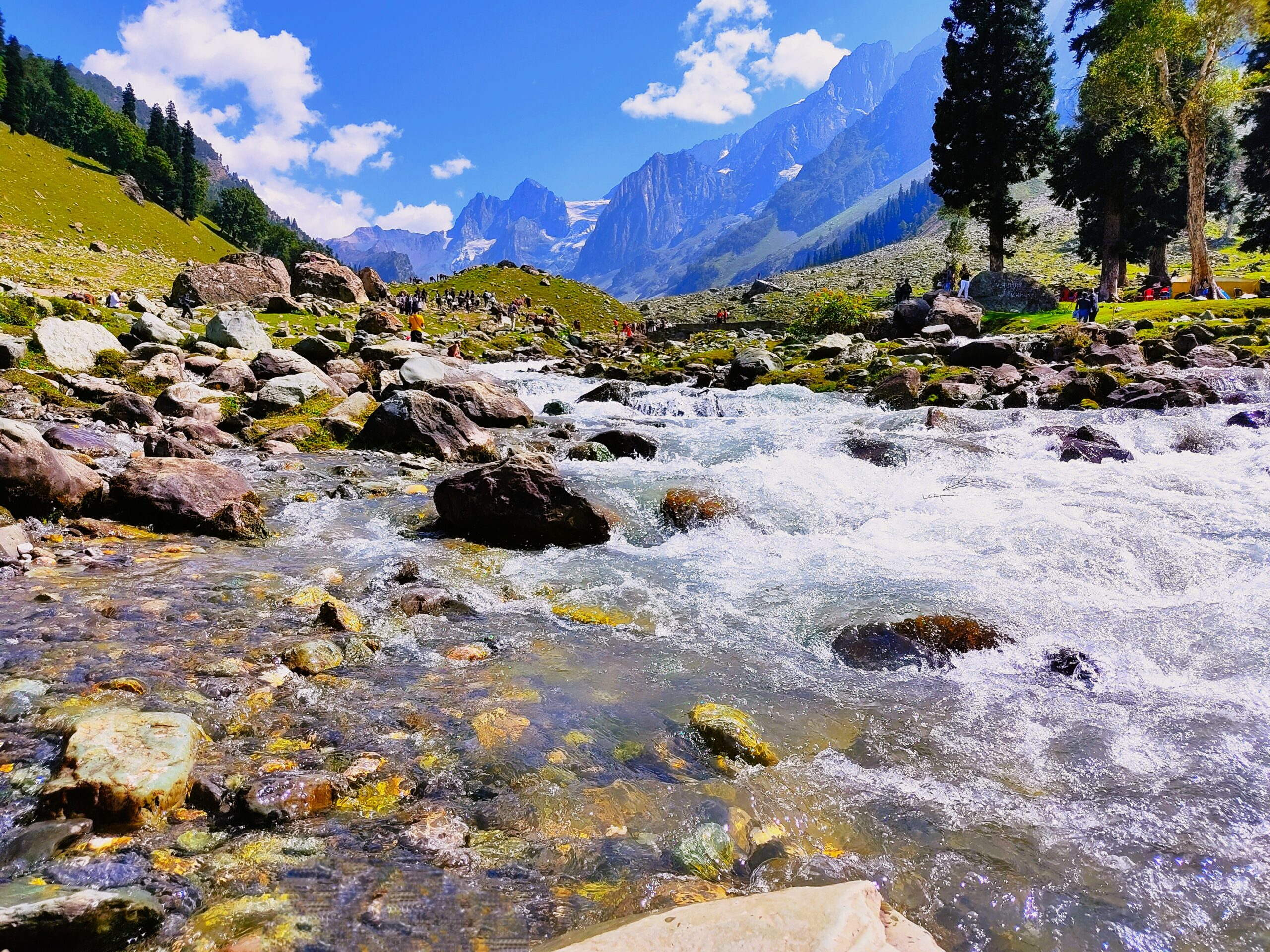 Sonmarg glacier stream and mountain scenery on Kashmir Valley Escape package
