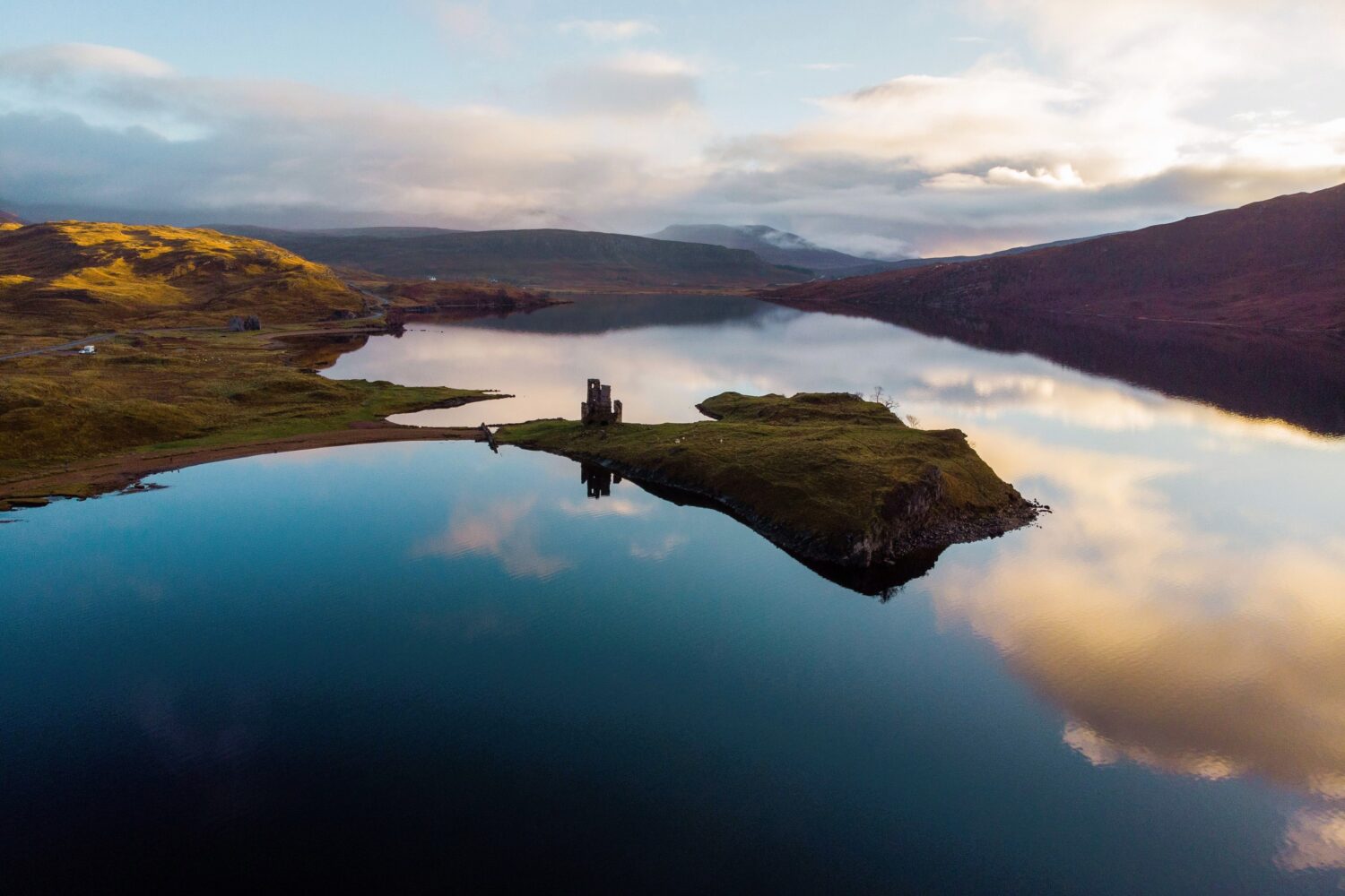 Ardvreck Castle scotland featured in Scotland 8 Nights 9 Days Tour