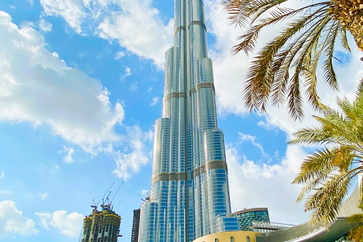 burj khalifa featured in Dubai tour package