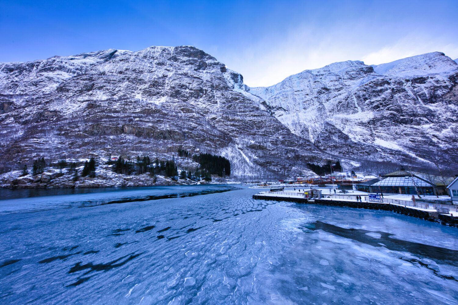 frozen fjord in norway featured in Scandinavia tour package